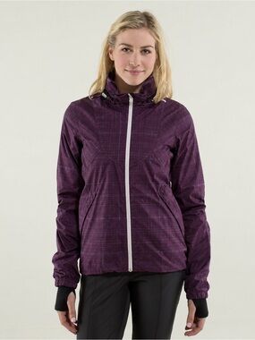 Lululemon Run: Hustle Jacket